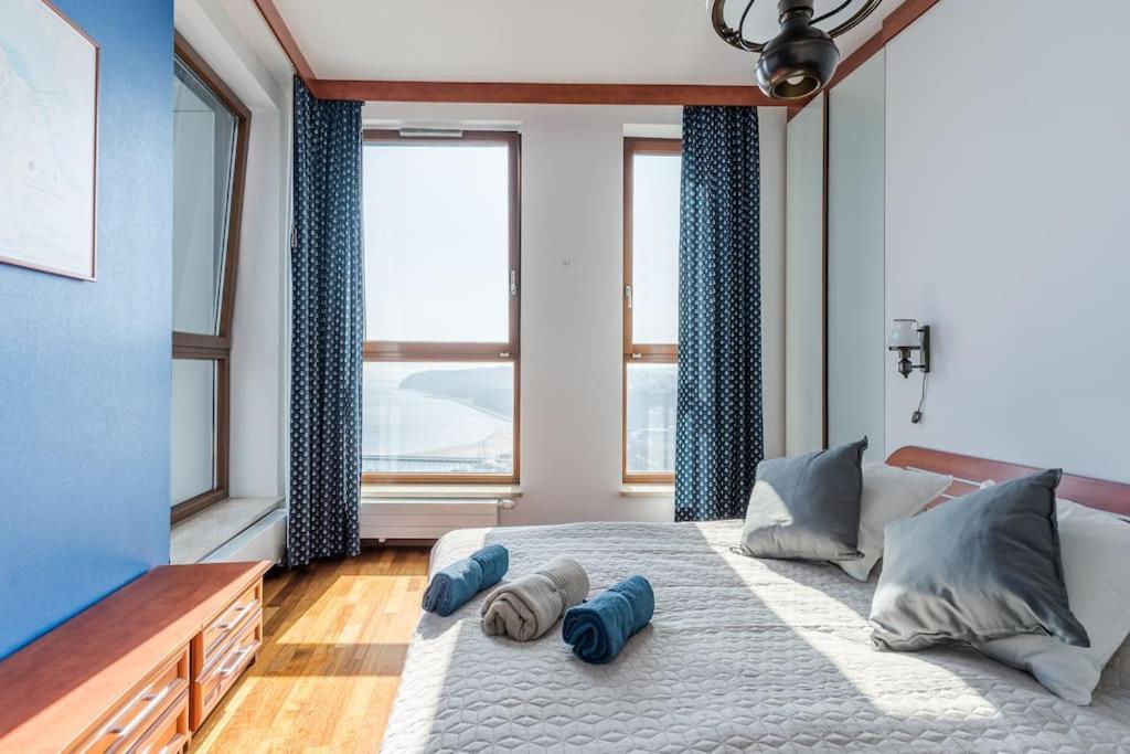 Golden Apartments An Hryniewickiego 6A グディニャ エクステリア 写真